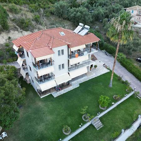 Aggeliki Apartments 尼基亚娜 外观 照片