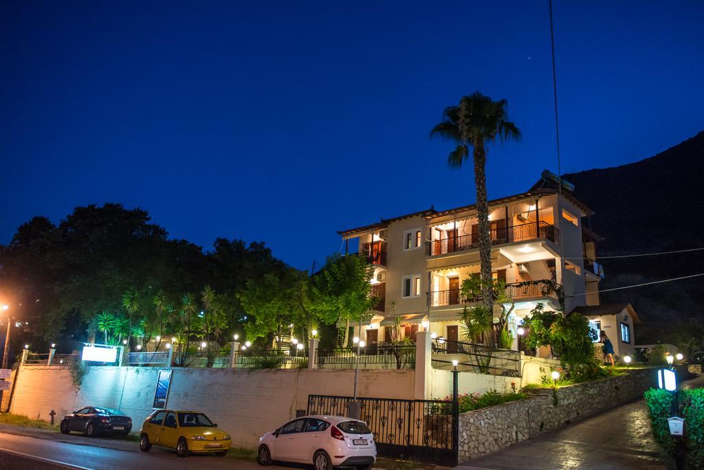 Aggeliki Apartments 尼基亚娜 外观 照片